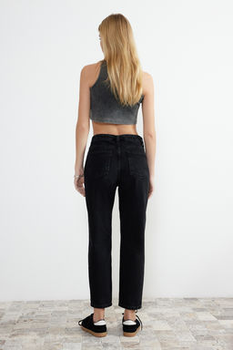 TRENDYOLMILLA Mavi Yuksek Bel Mom Jeans TWOAW24JE00076 фото 18