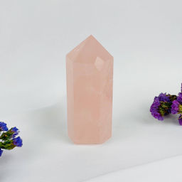 Кристалл из Розового кварца