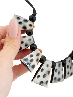 Украшение колье из рога № Р-4101 - Ганг фото 3