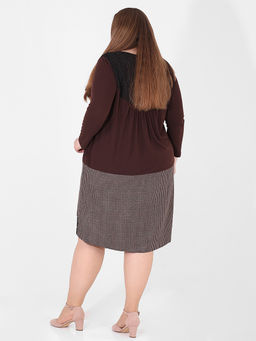 Платье больших размеров коричневое - Almond фото 5