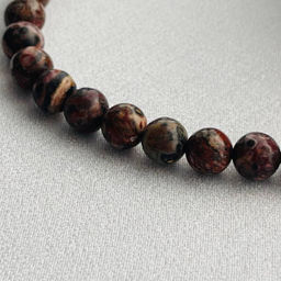 Бусы из леопардовой Яшмы