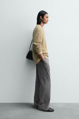 IRREGULAR TEXTURED V-NECK JUMPER - Zara фото 4