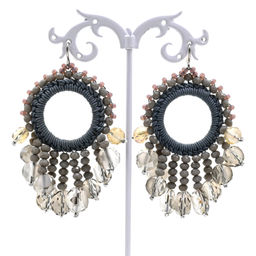 Серьги ручной работы с цирконами в оплетении цв.серый