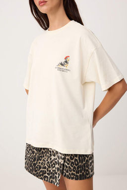 Ekru Bask?l? Oversize/Genis Kal?p K?sa Kollu Orme T-Shirt TWOSS26TS00292 - Trendyolmilla фото 4