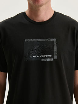 Bisiklet Yaka Bask?l? Penye Erkek Ti??rt