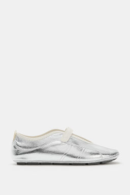 BAILARINA DEPORTIVA PIEL METALIZADA / Plata