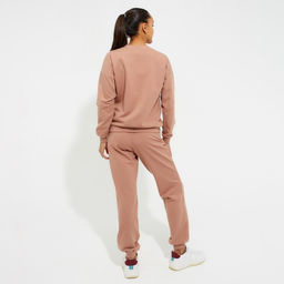 Костюм женский (свитшот, брюки) MINAKU: Casual Collection, размер 46, цвет песочный