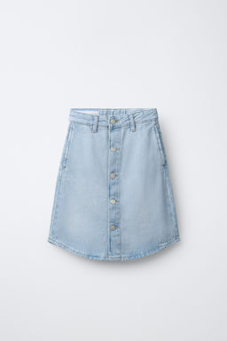 BERMUDA DENIM MIDI BOTONES / Azul
