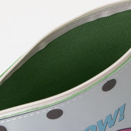 Косметичка на молнии, цвет голубой