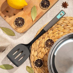 Лопатка нейлон, 34.5 см, с прорезями, навеска, Грей, Y4-4956 (396123) /DANIKS/