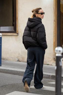 SHORT WATER-REPELLENT AND WINDPROOF HOODED ANORAK - Zara фото 6