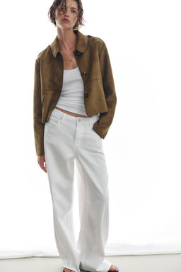 CHAQUETA CORTA EFECTO ANTE / Khaki oscuro