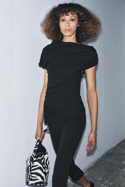 ASYMMETRIC PLEATED TOP - Zara фото 2