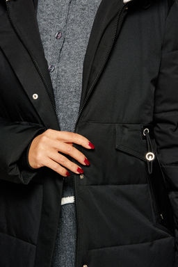 Пальто Beautiful Free 8019 черный