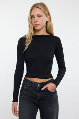 Trendyolmilla Siyah Kay?k Yaka Fitted/Vucuda Oturan Fitilli Esnek Orme Bluz TWOAW25BZ00271  фото 2