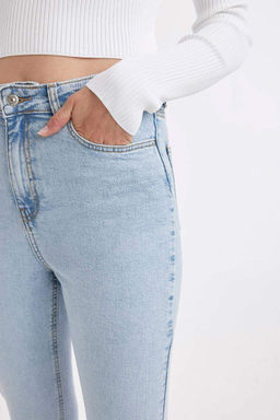 Джинсовые брюки Mary с прямыми штанинами и высокой талией, длиной до щиколотки, потертые - Defacto фото 6