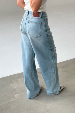 Джинсы свободные с имитацией разрезов Голубой - Erist store фото 5