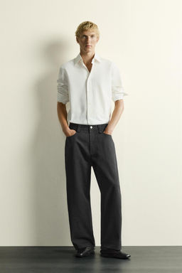 JEANS STRAIGHT RELAXED FIT / Negro