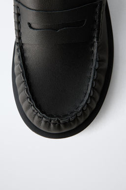 LEATHER LOAFERS