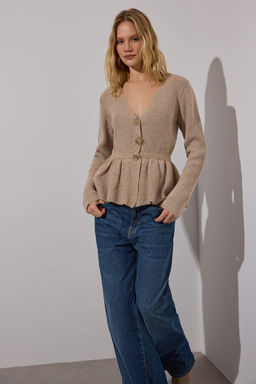 Limited Edition Vizon Yumusak Dokulu Dugme Detayl? Triko H?rka TWOAW26HI00221