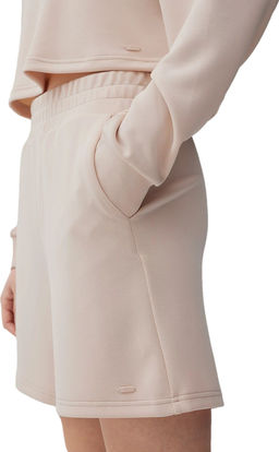 Шорты женские