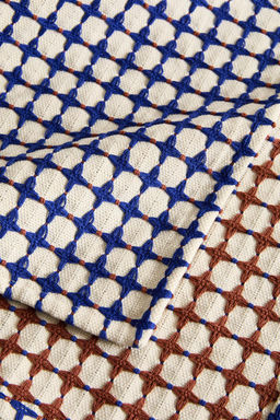REVERSIBLE WAFFLE-KNIT COTTON BEDSPREAD X COLLAGERIE - Zara фото 3