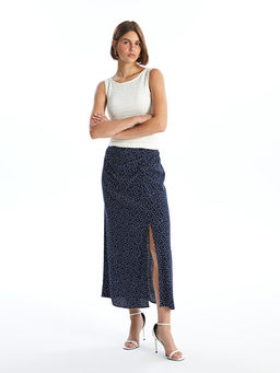 Beli Fermuarl? Puantiyeli Kad?n Etek