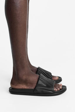 BEACH SANDALS - Zara фото 2