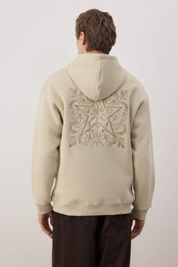 Tas Oversize/Genis Kesim S?rt? Nak?s Detayl? Kapusonlu Sweatshirt TMNAW25SW00142