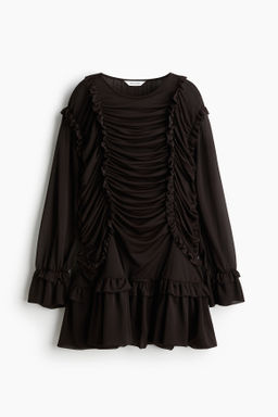 Vestido drapeado con volantes