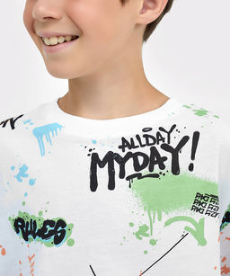 Хлопковая белая футболка с разноцветными надписями для мальчиков - Mark formelle фото 3