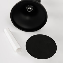 Металлический подсвечник на 1 свечу «Ирада», d=2 см, с золотом 9×9×19.5 см