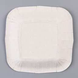 Цена за 10 шт. Тарелка одноразовая бумажная квадратная «С Днём Рождения», смайлики, 16,5 х 16,5 см