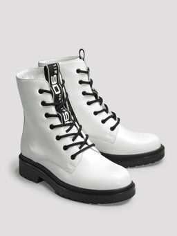 Скидка -25%. Ботинки Ионесси  фото 2