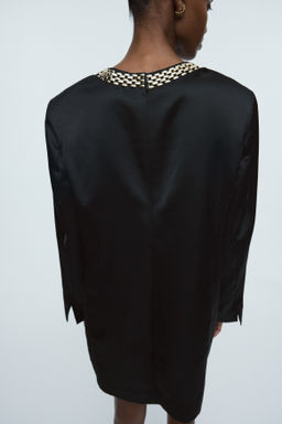 Vestido recto con cadena decorativa - H&m фото 4