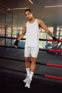 DeFactoFit Slim Fit Dar Kesim Sporcu Standart Paca Sort