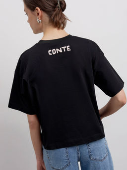 CONTE Свободная футболка из хлопка с рисунком Born in love LD 2675 black-apple - Conte elegant фото 5