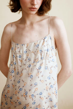 VESTIDO SEDA 100% CREATED BY CARAMEL LONDON X ZARA / Estampado  фото 2