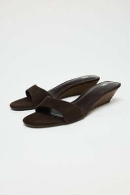 SUEDE WEDGE SANDALS - Zara фото 4