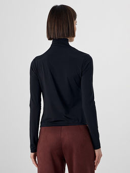 Джемпер женский черный