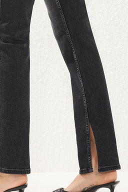 TRENDYOLMILLA Koyu Mavi Y?rtmacl? Super Yuksek Bel Slim Flare Jeans TWOSS22JE0643  фото 18