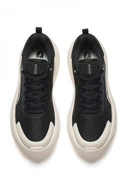 Кроссовки для тренинга Черный/мелово-белый