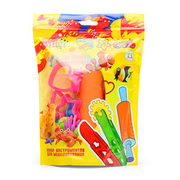 Набор инструментов для лепки и моделирования, 16 предметов (1 скалка для раскатывания пластилина + нож для моделирования с трафаретами + ручка от ножа-роллера и 3 роллера к ней + 10 формочек)