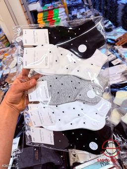 Женские носки в горошек