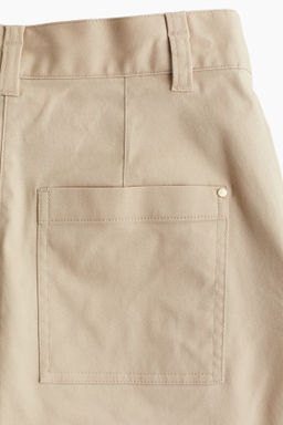 Pantal?n corto estilo cargo con cintur?n - H&m фото 3