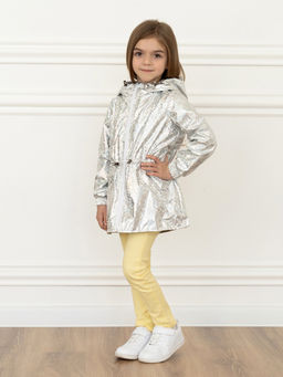 Ветровка для девочки серебро