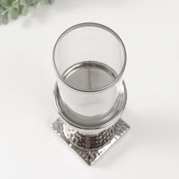 Подсвечник на 1 свечу «Монти», керамика, стекло, d=7.5 см, серебро, 9×9×31.5 см