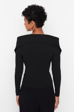 Siyah Carmen Yaka Triko Kazak TWOAW22KZ0993