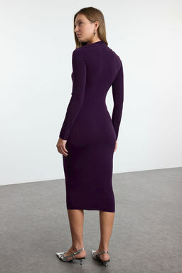 Mor Cut Out Detayl? Fitted/Vucuda Oturan Midi Esnek Orme Elbise TWOAW24EL00142 - Trendyolmilla фото 5