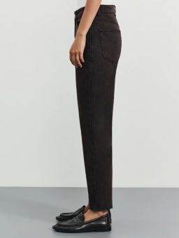 Джинсы прямого фита укороченные ZR2510092301-20 / Zarina